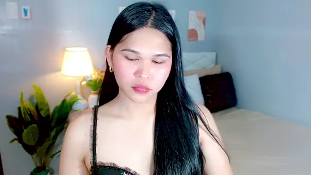 alianabrooks online show from April 22, 2:14 am