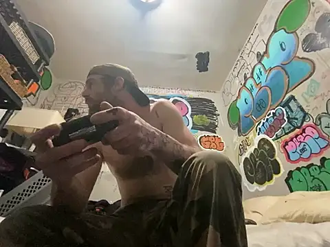 gothboiplzty online show from April 6, 11:22 am