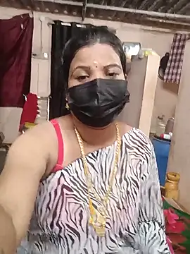 Snapshot of Madhusri_Tamil_Telugu chatting on May 19, 4:24 pm Madhusri Tamil Telugu online show from May 19, 4:24 pm