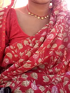 Snapshot of Lovely_sima chatting on February 8, 9:56 am Lovely sima online show from February 8, 9:56 am