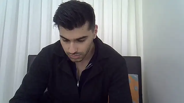 Snapshot of ciceroable chatting on February 10, 8:46 pm ciceroable online show from February 10, 8:46 pm