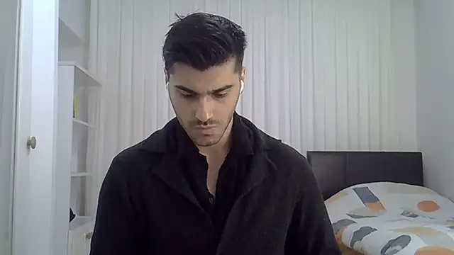 Snapshot of ciceroable chatting on February 15, 10:06 pm ciceroable online show from February 15, 10:06 pm