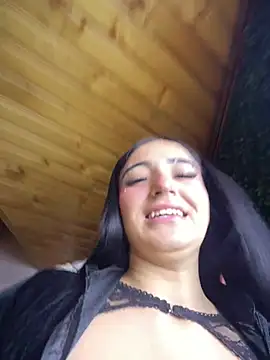 Snapshot of Valery_pink18 chatting on February 17, 12:51 am Valery pink18 online show from February 17, 12:51 am