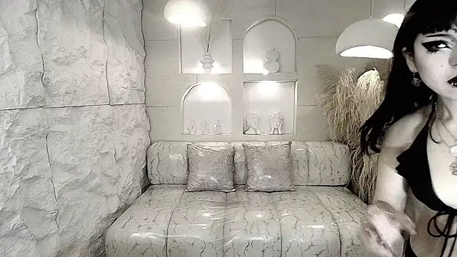 vampkitty r online show from February 4, 12:55 pm