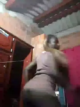 Snapshot of natalia-2302 chatting on June 13, 12:52 am natalia-2302 online show from June 13, 12:52 am