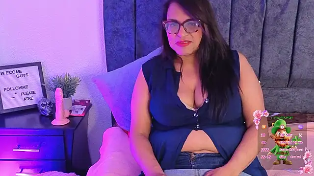 Angela mature49 online show from March 17, 7:17 pm