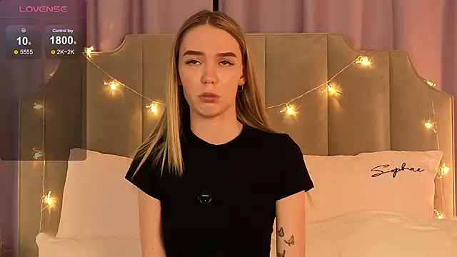 NikkiRyx online show from February 4, 5:41 pm