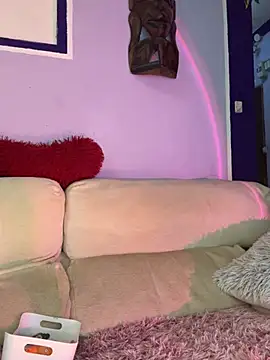 MelaFoxx online show from March 3, 2:34 pm