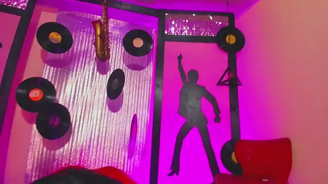 Snapshot of Adriana_Rodriguez_ chatting on February 1, 1:48 am Adriana Rodriguez online show from February 1, 1:48 am