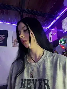 Snapshot of violettahotass chatting on February 18, 2:35 pm violettahotass online show from February 18, 2:35 pm