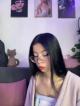 Snapshot of violettahotass chatting on February 20, 3:23 pm violettahotass online show from February 20, 3:23 pm