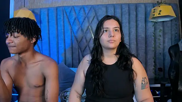 dafne and erick  online show from July 6, 4:09 am