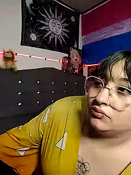 Snapshot of Lilith_Oni66 chatting on February 14, 6:48 pm Lilith Oni66 online show from February 14, 6:48 pm