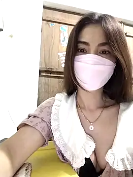 Baby-sexytits2026 online show from April 8, 9:04 pm