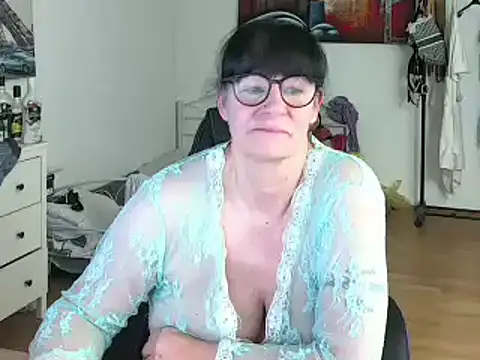 Sylly online show from January 17, 12:42 pm