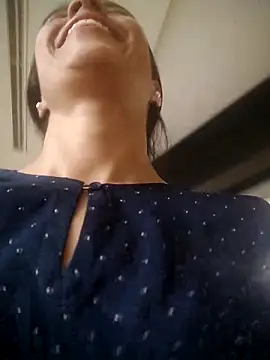 EvaMiranda online show from April 10, 7:40 pm