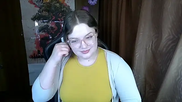 Teasing Dora online show from March 5, 1:12 am