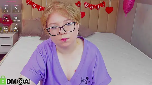 Snapshot of Lauraaa_Smith chatting on February 20, 12:40 am Lauraaa Smith online show from February 20, 12:40 am