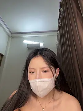 wang1472581 online show from March 1, 9:11 am