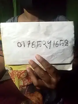 Romantic-Couple999 online show from March 16, 7:51 pm