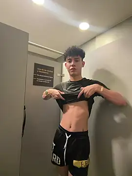 Snapshot of yoursexyjose chatting on June 30, 6:31 pm yoursexyjose online show from June 30, 6:31 pm