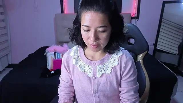 Lynn turner online show from February 15, 12:36 pm