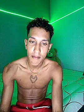 Snapshot of TheBlackJoseh chatting on February 27, 10:54 pm TheBlackJoseh online show from February 27, 10:54 pm