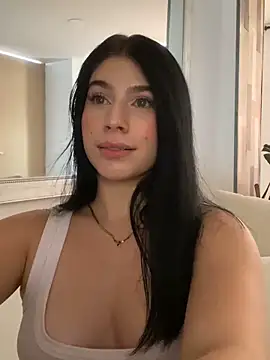  HannahFox  online show from May 6, 5:29 pm