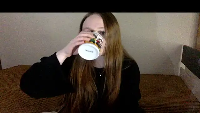 Snapshot of vikipinkk chatting on March 1, 8:33 pm vikipinkk online show from March 1, 8:33 pm