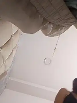 CleoFoxx  online show from April 12, 12:32 pm