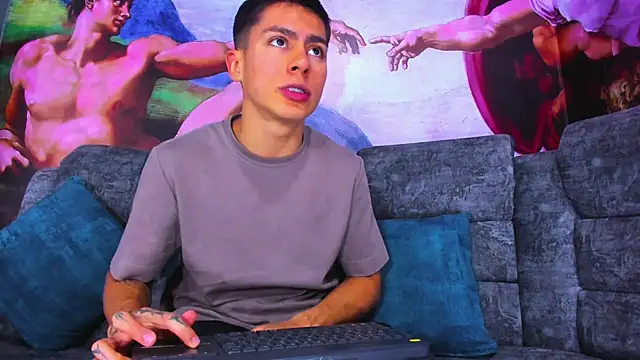 Aron pulse online show from April 6, 2:07 pm