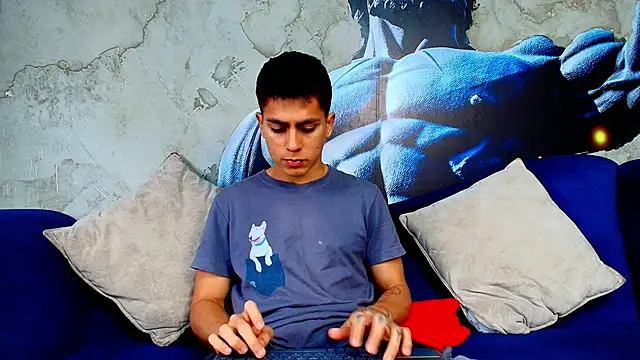 Aron pulse online show from April 8, 1:22 pm