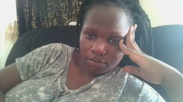 MIlk Spray  online show from February 25, 7:51 am