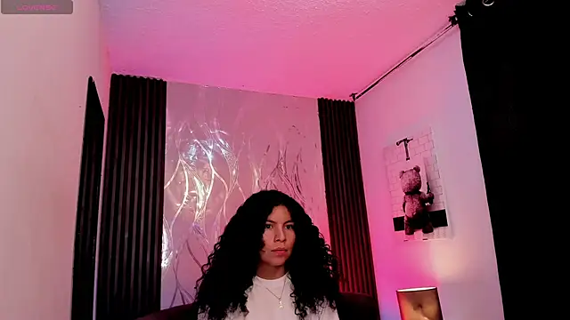 Snapshot of Zoe-yanin chatting on February 4, 3:40 pm Zoe-yanin online show from February 4, 3:40 pm