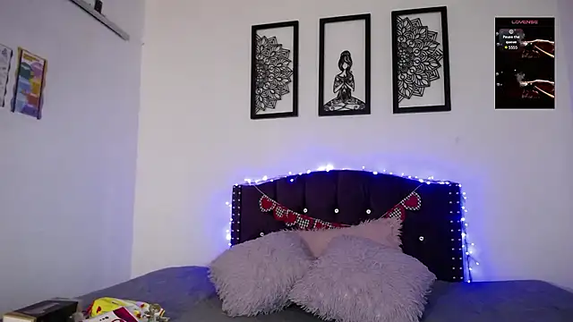 Snapshot of sienna_rose_pym chatting on March 21, 11:48 am sienna rose pym online show from March 21, 11:48 am