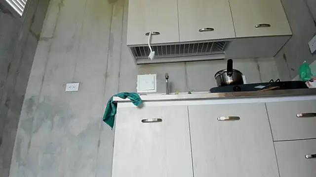 chiarafustox online show from March 29, 3:12 pm