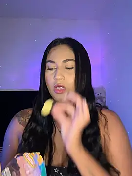 Snapshot of mari_pauli_xx chatting on March 3, 12:17 am mari pauli xx online show from March 3, 12:17 am