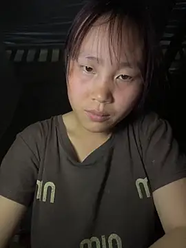 kekely online show from April 7, 1:55 pm