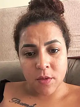 Snapshot of Dree4i20 chatting on February 22, 12:15 pm Dree4i20 online show from February 22, 12:15 pm