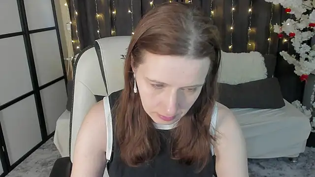 Snapshot of Kathrine_Meyer chatting on March 4, 1:11 am Kathrine Meyer online show from March 4, 1:11 am