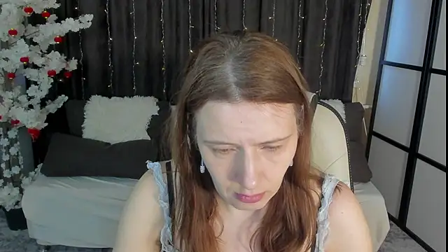 Snapshot of Kathrine_Meyer chatting on March 18, 2:04 am Kathrine Meyer online show from March 18, 2:04 am