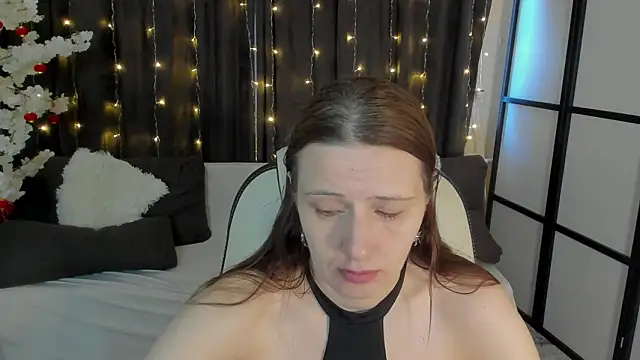 Snapshot of Kathrine_Meyer chatting on March 30, 2:01 am Kathrine Meyer online show from March 30, 2:01 am