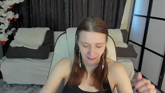 Snapshot of Kathrine_Meyer chatting on April 6, 1:58 am Kathrine Meyer online show from April 6, 1:58 am