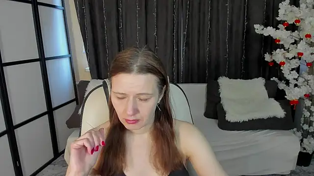 Snapshot of Kathrine_Meyer chatting on April 10, 1:55 am Kathrine Meyer online show from April 10, 1:55 am