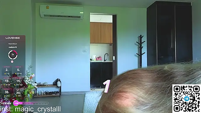 pink flow0 online show from March 2, 7:15 am