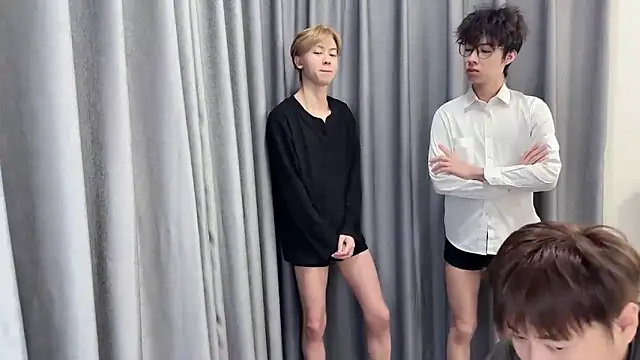 Snapshot of No_1MiaoMiao-Kk chatting on February 10, 11:36 am No 1MiaoMiao-Kk online show from February 10, 11:36 am