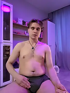 Snapshot of Toyi7382 chatting on February 15, 12:36 pm Toyi7382 online show from February 15, 12:36 pm