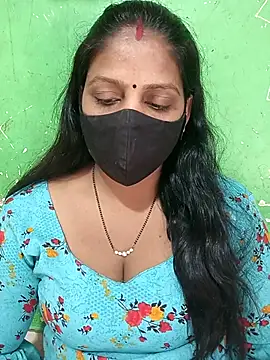 Parul-009 online show from April 11, 9:02 am