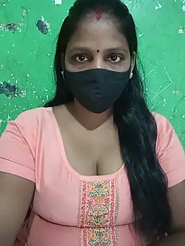Snapshot of Parul-009 chatting on June 12, 6:34 am Parul-009 online show from June 12, 6:34 am