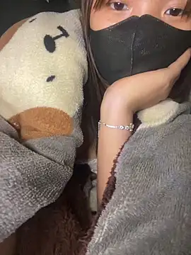 Snapshot of Violin_xue chatting on February 8, 6:50 am Violin xue online show from February 8, 6:50 am